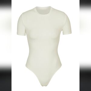 SKIMS Cotton Jersey Short Sleeve Bodysuit Bone NWOT